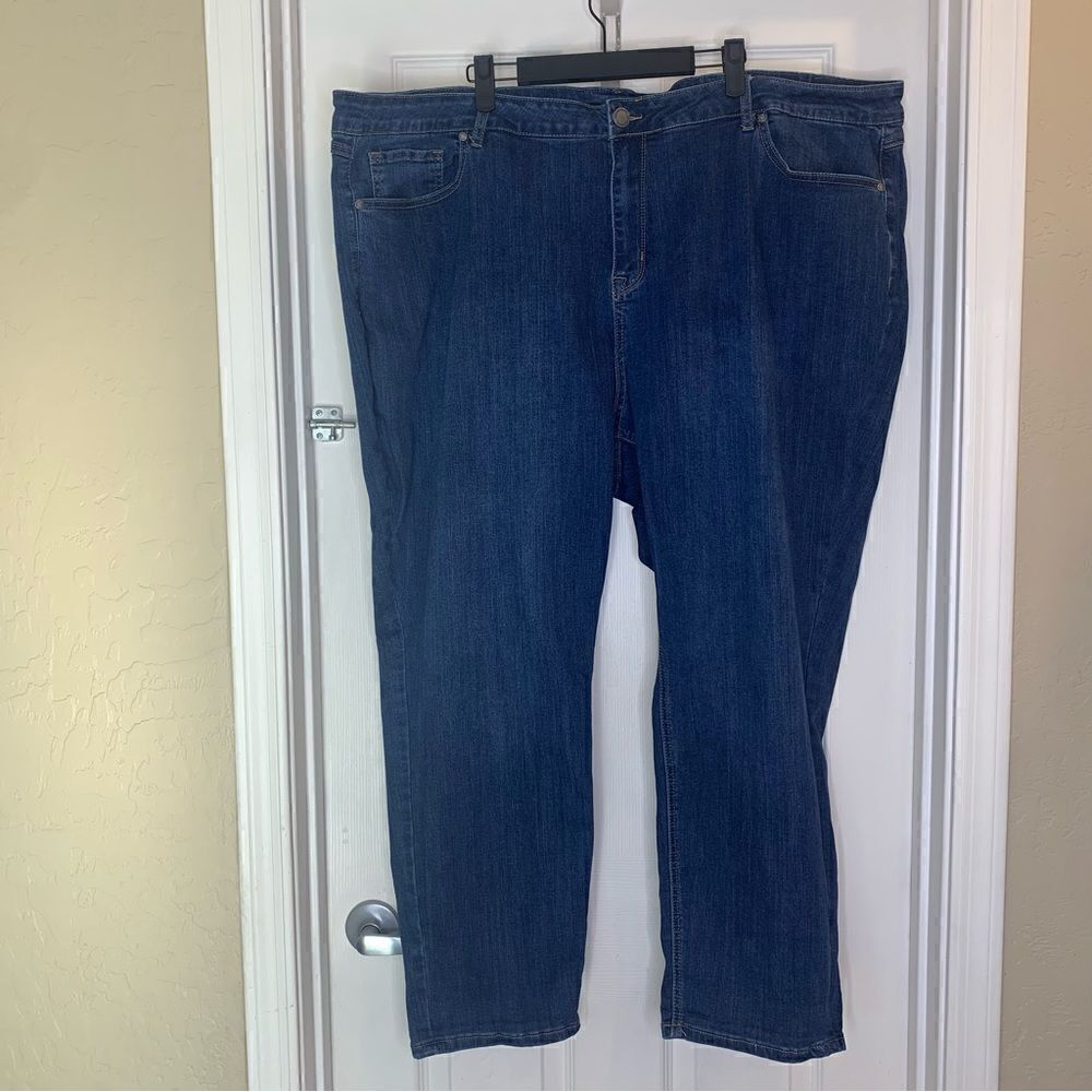 Avenue Denim Girlfriend Jeans Size 32A